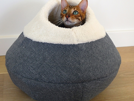 ROUND COSY PLUSH CAT CAVE Online Sale